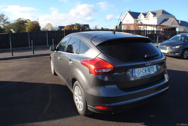 Ford Focus 1.6L 5DR H/B 2015 401518599