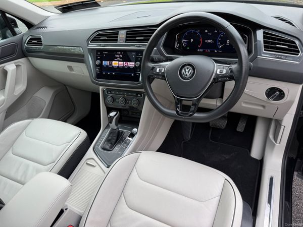 Top Spec 202 Volkswagen Tiguan R Line Auto! 401534971