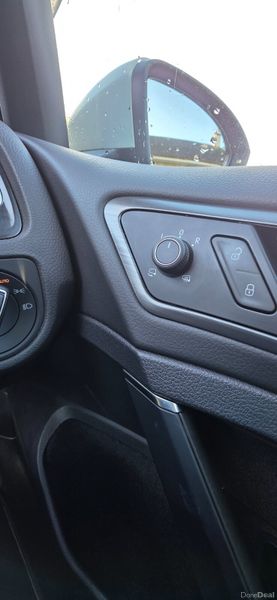 172 golf auto mk7.5. 33k km. 401670663