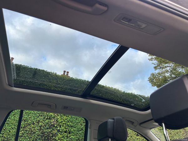 2018 VOLKSWAGEN TIGUAN HIGHLINE PANORAMIC SUNROOF 401752437