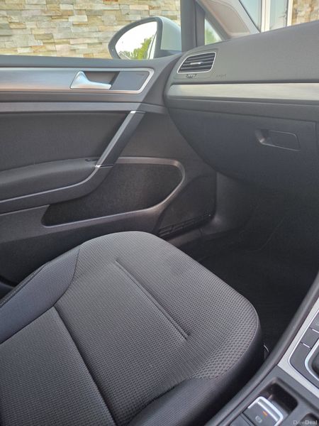 2017 VW GOLF / LIFT FACE MODEL 401761759