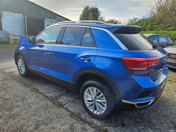 Volkswagen T-Roc 2018 1.6tdi Design 401879781
