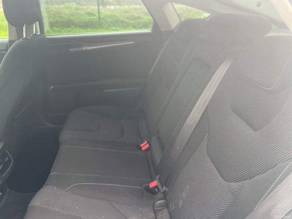 Ford Mondeo 2015, ST line styling 401958789
