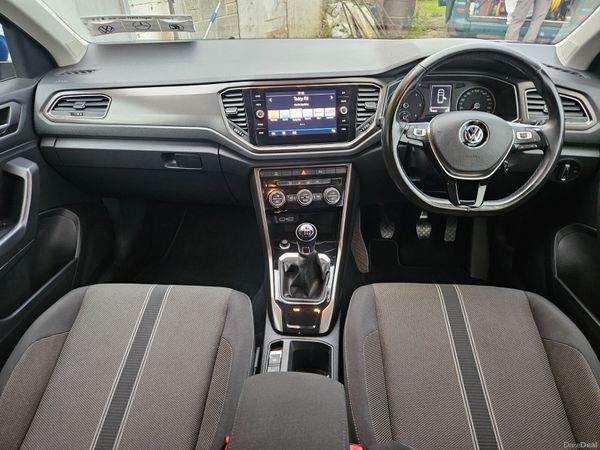 Volkswagen T-Roc 2018 1.6tdi Design 401907115