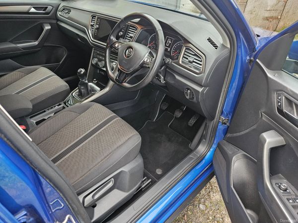 Volkswagen T-Roc 2018 1.6tdi Design 401907117