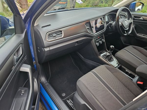 Volkswagen T-Roc 2018 1.6tdi Design 401907131