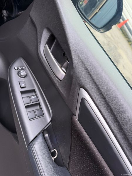 Honda Fit Hybrid Automatic 402045205