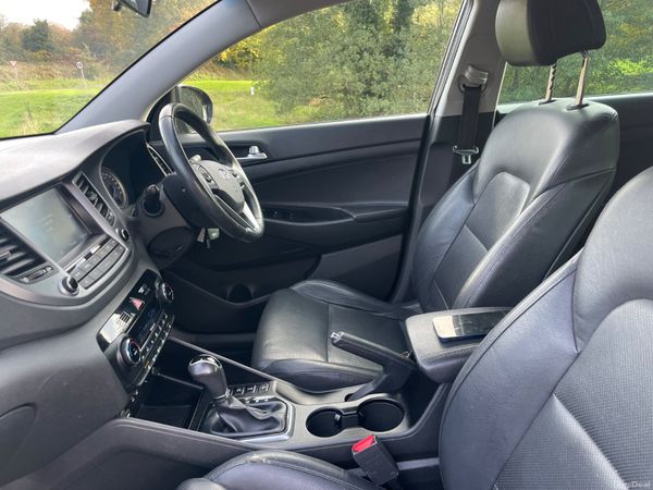 Hyundai Tucson 2016, auto 402047099