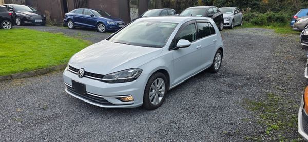 172 golf auto mk7.5. 33k km. 402048313