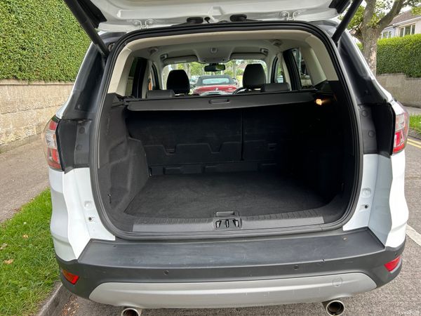 2018 FORD KUGA COMMERCIAL CREW CAB 402000515