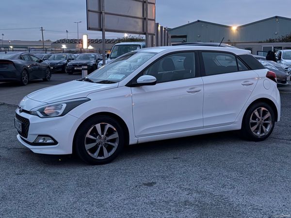 2015 Hyundai i20 1.2 Deluxe Nct 09/27 Tax 03/27 402009757