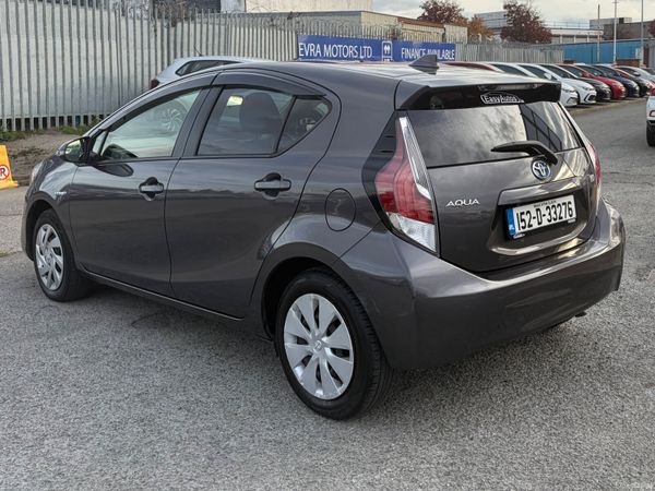 2015 Toyota Aqua 1.5 Hybrid Auto Nct 07/27 402155087