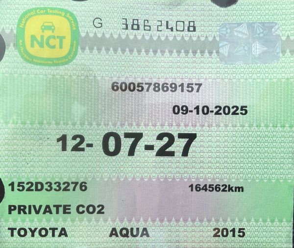 2015 Toyota Aqua 1.5 Hybrid Auto Nct 07/27 402155093