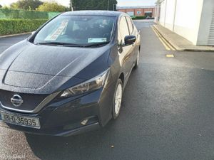 Nissan LEAF / Electric / Auto / 40 Kwh / NCT&TAX - Image 3