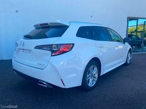 Suzuki Swace 1.8 Full Hybrid Sz-t CVT - Image 4