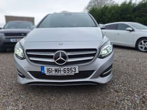 MERCEDES B180 AUTO WITH LEATHER - Image 3