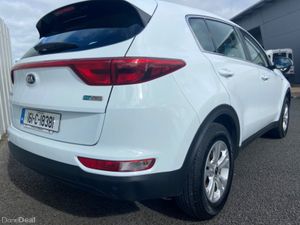 Kia Sportage 1.7 D LX 2016 - Image 2