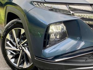 EXECUTIVE PLUS Tucson 2 Tone Teal with Black Roof - Image 2