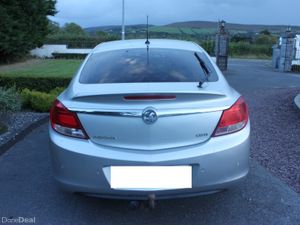 Vauxhall Insignia 2.0 CDTI EXCLUSIVE - Image 2