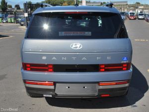 Hyundai Santa Fe Premium Phev - Image 4