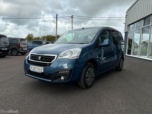 Wheelchair Car - Image 3