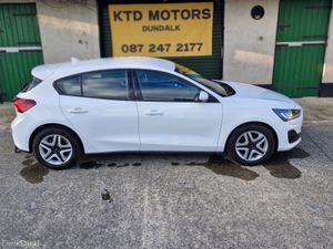 Low Mileage Ford Focus 2022 1.5d auto - Image 3