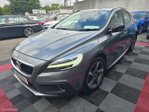 2018 VOLVO V40 D2 CROSS COUNTRY PRO - Image 3