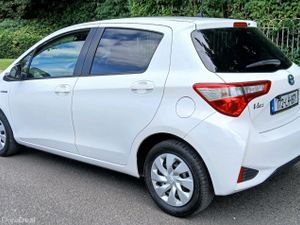 Toyota Yaris Vitz Hybrid 1.5 2017 NCT 08-26 - Image 4