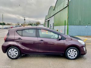 TOYOTA AQUA 2015 (1.5, HYBRID, MODEL “S”) - Image 4