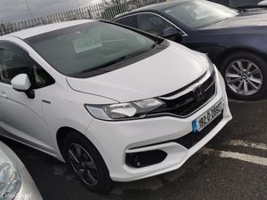 Honda fit hybrid auto low millage - Image 2