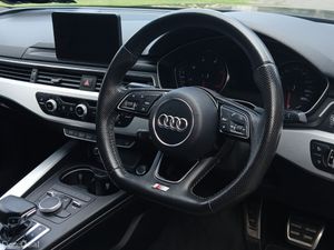 Audi A5 2018 S-LINE AUTO SPORTBACK *FASH* - Image 2