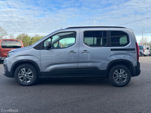 Wheelchair Car - Image 4