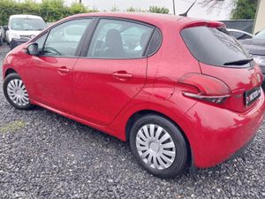 🔵 Peugeot 208 1.2 ACTIVE 82BHP 4DR AA APPROVED - Image 4