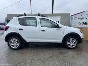 162 Dacia Sandero Stepway  1.5CDI Low Miles - Image 3