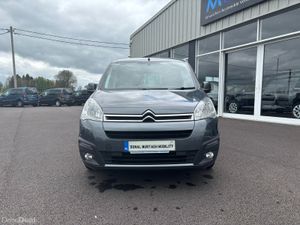 Wheelchair Car - Image 2