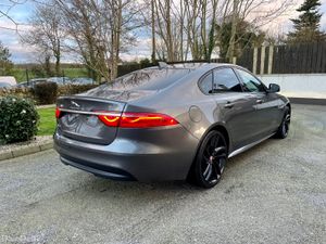 2018 JAGUAR XF R-SPORT **NEW CHAINS**181*MINT** - Image 3