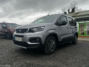 Wheelchair Car - Image 3