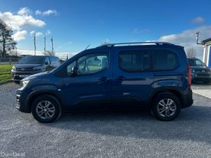 Wheelchair Car - Image 4