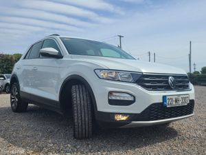 Volkswagen T-Roc 2022 - Image 3