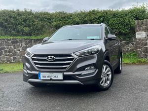 Hyundai Tucson 1.7 D Executive SE - Image 4