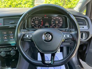Volkswagen Golf HIGHLINE 1.4 TSI // LEATHER HEATED - Image 4