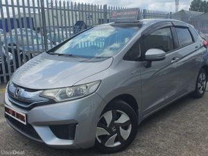 2014 Honda Fit Hybrid L Package | Half Leather - Image 2