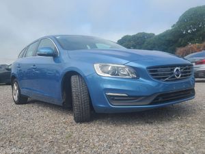 2017 Volvo V60 T3 SE | 1.6L Petrol - Image 3
