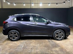 Honda Vezel HYBRID 1.5L AUTOMATIC - HALF LEATHER U - Image 3