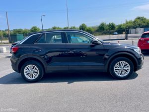 Volkswagen T-Roc 1.0TSI - Image 4