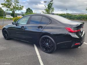2021 BMW 318 SE AUTO + M SPORT 20"ALLOYS - Image 4