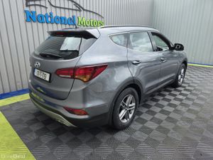 2017 Hyundai Santa Fe 2.2 CRDi 7 Seat - Image 3