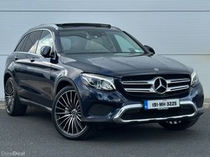 MercedesGLC220d Premium+ Sunroof - Image 4