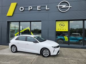 Opel Astra 1.2 Petrol - Image 2