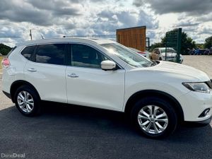 161 Nissan X-Trail 4x4 7 seats - Image 4